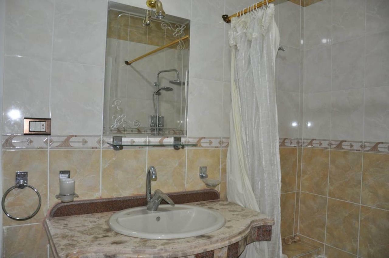 White Villa Luxor Buitenkant foto