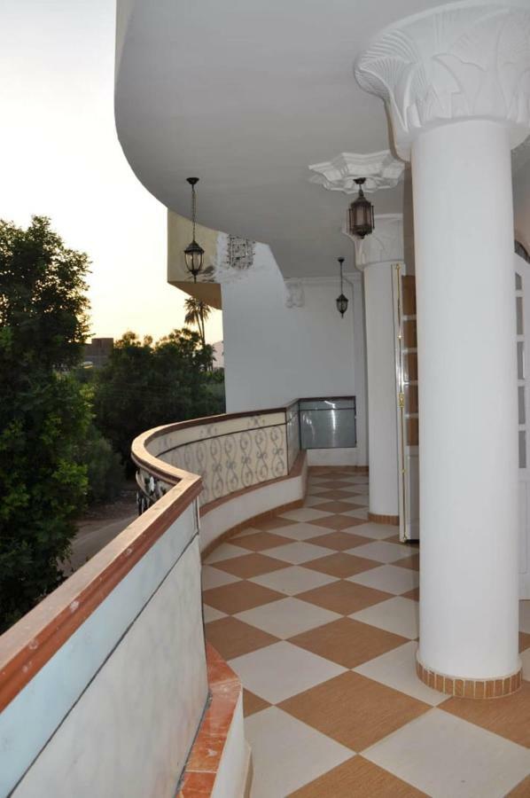 White Villa Luxor Buitenkant foto